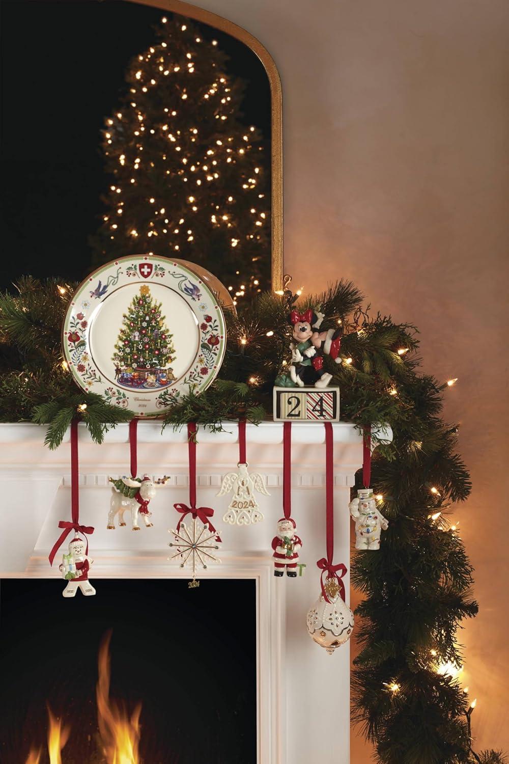 imageLenox 895772 2024 Snow Fantasies Snowflake Ornament ChristmasLenox Annual